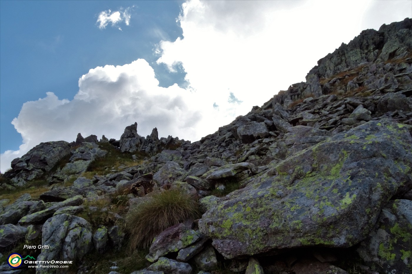 50 Ultimo tratto di  salita al Pizzo Camilla (2230 m).JPG